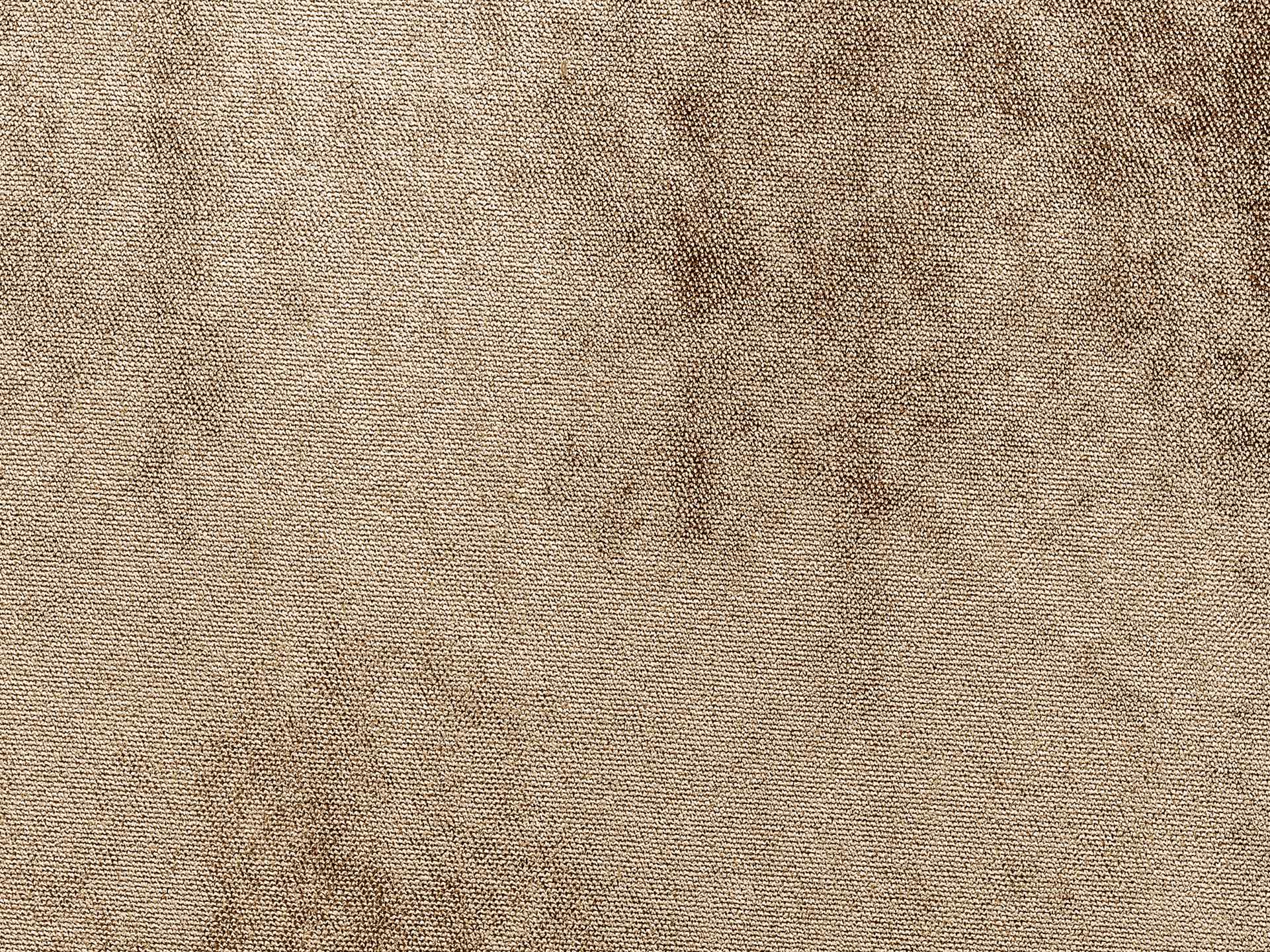 Lumina Plain 44